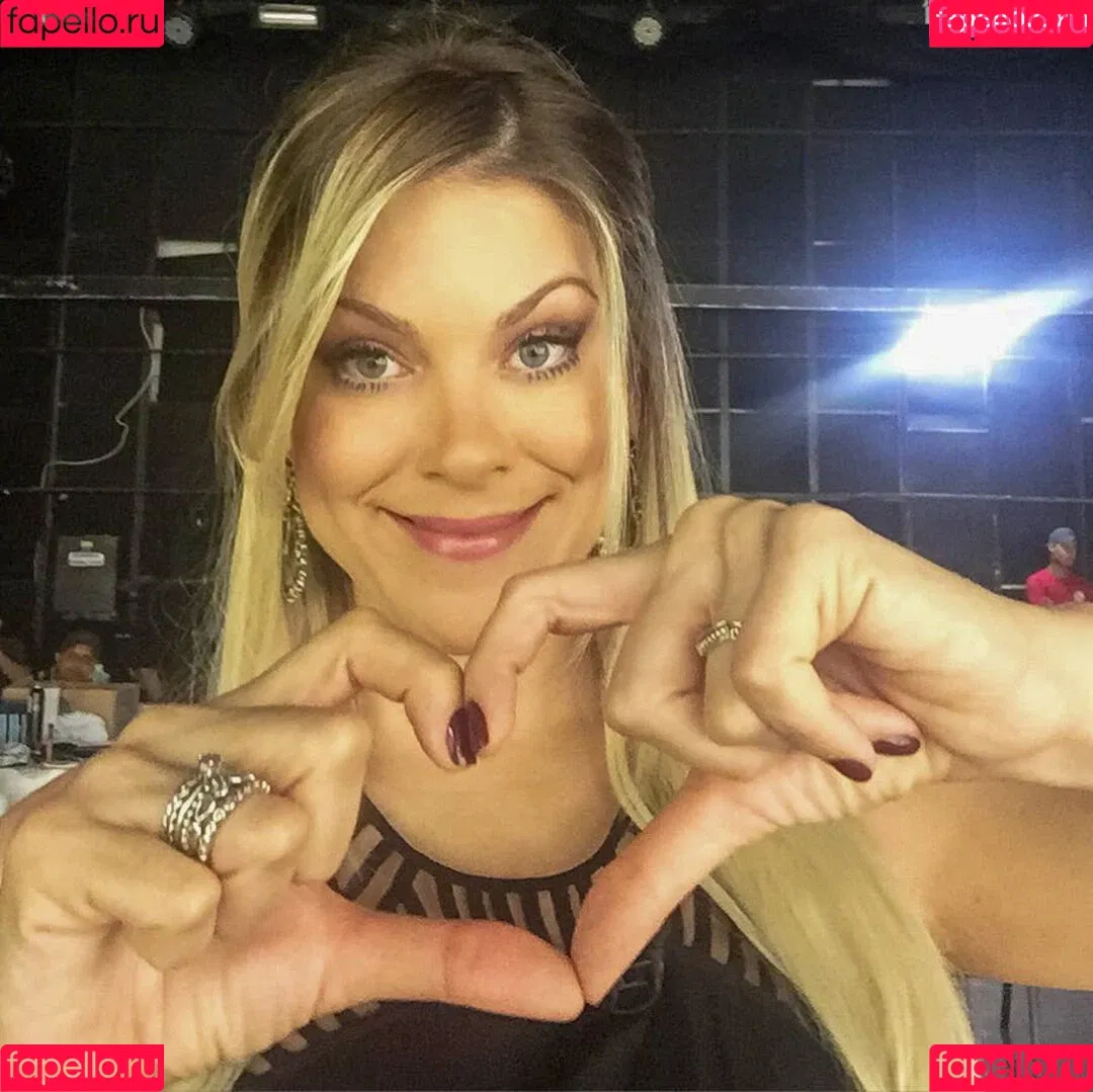 Renata Fan / renatafan Onlyfans Photo Gallery 