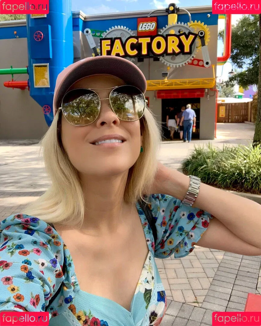 Renata Fan / renatafan Onlyfans Photo Gallery 