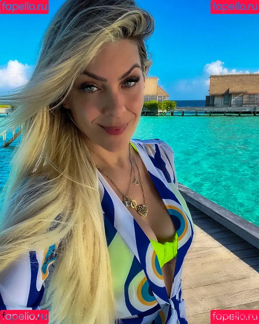 Renata Fan / renatafan Onlyfans Photo Gallery 