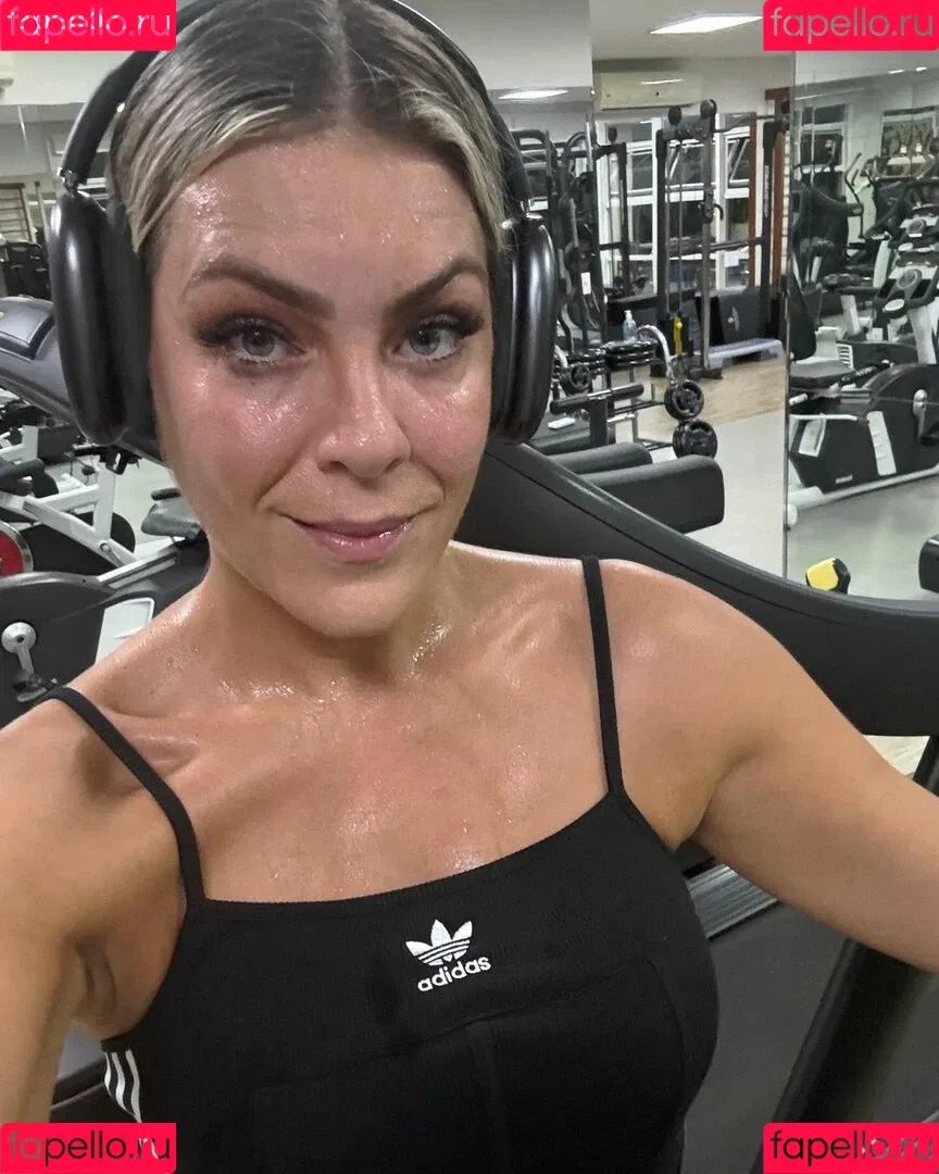 Renata Fan / renatafan Onlyfans Photo Gallery 