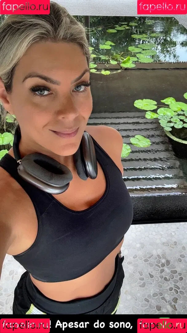 Renata Fan / renatafan Onlyfans Photo Gallery 
