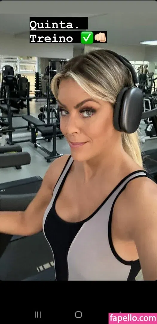 Renata Fan / renatafan Onlyfans Photo Gallery 