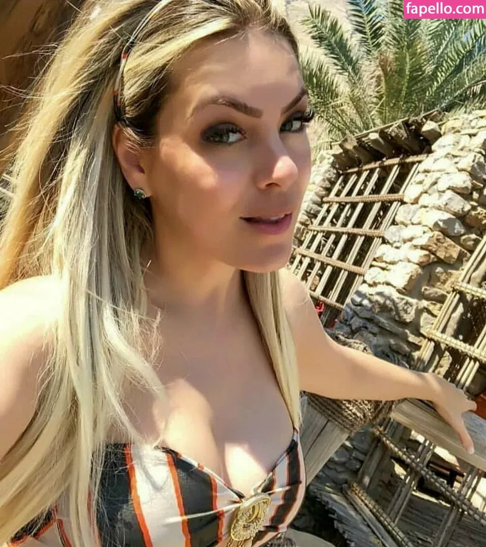 Renata Fan / renatafan Onlyfans Photo Gallery 