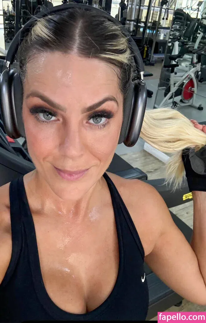 Renata Fan / renatafan Onlyfans Photo Gallery 