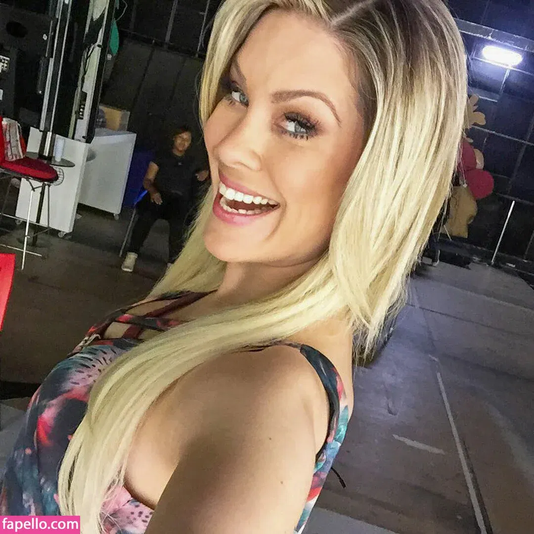 Renata Fan / renatafan Onlyfans Photo Gallery 