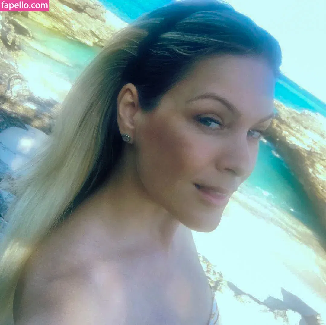 Renata Fan / renatafan Onlyfans Photo Gallery 