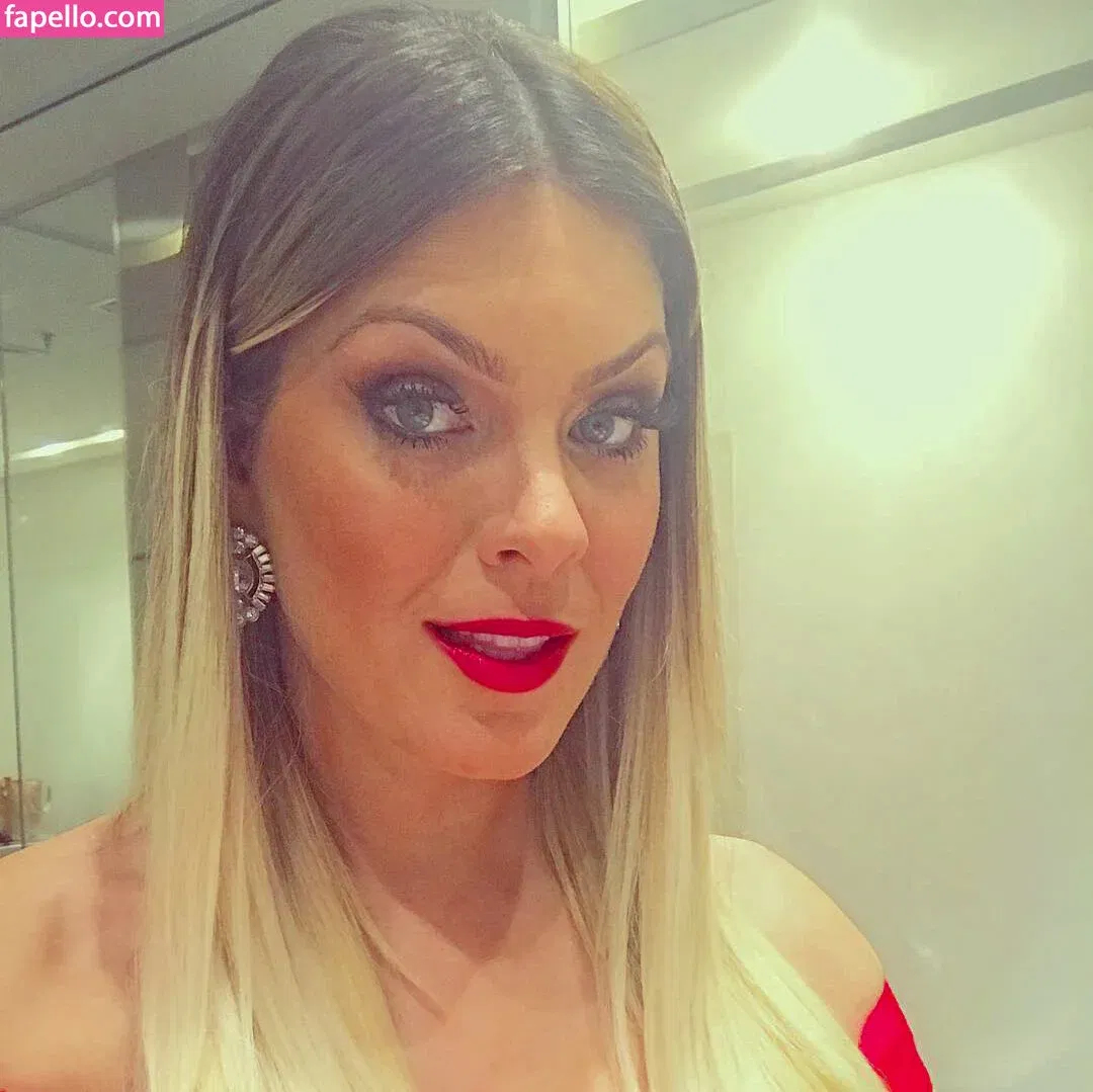 Renata Fan / renatafan Onlyfans Photo Gallery 