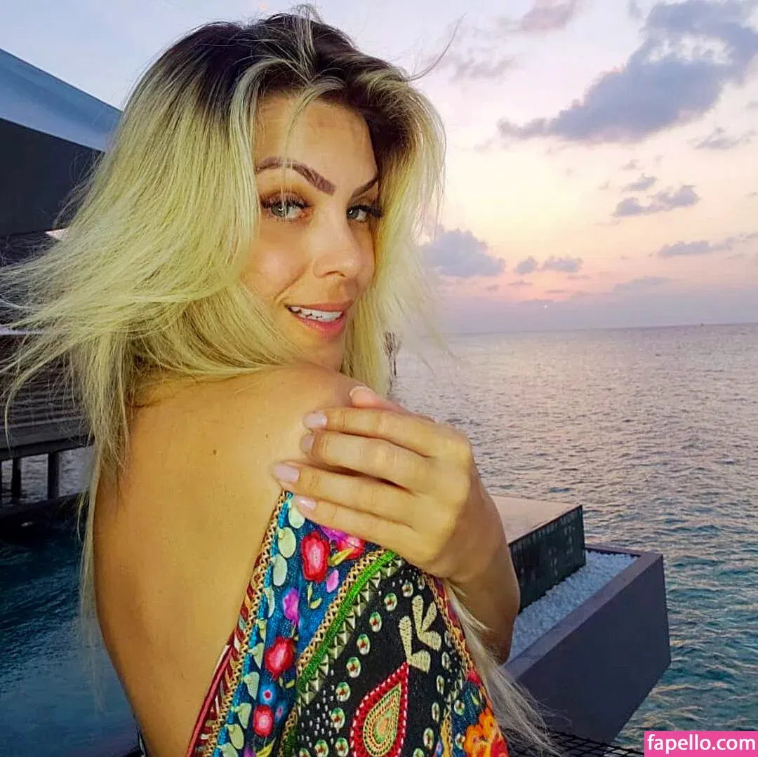 Renata Fan / renatafan Onlyfans Photo Gallery 