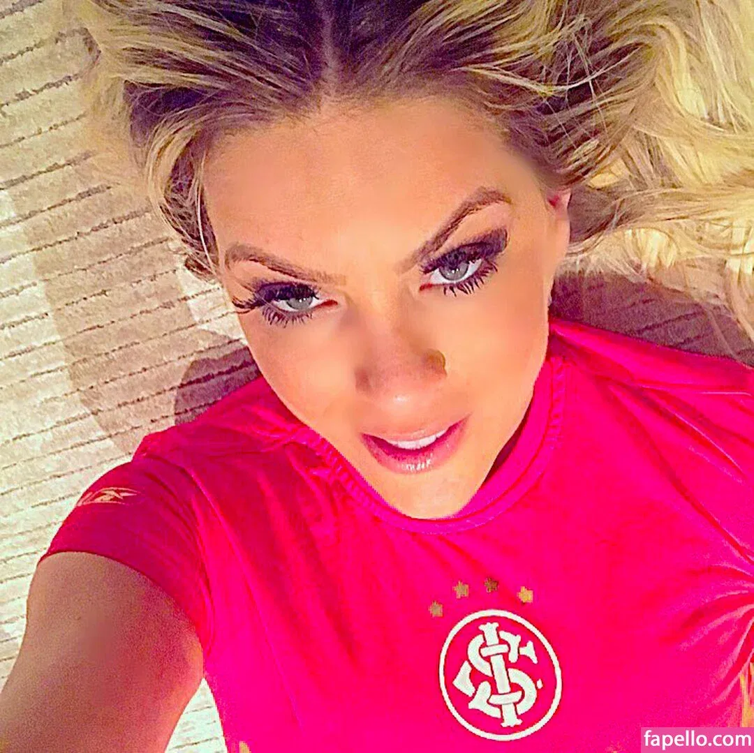 Renata Fan / renatafan Onlyfans Photo Gallery 