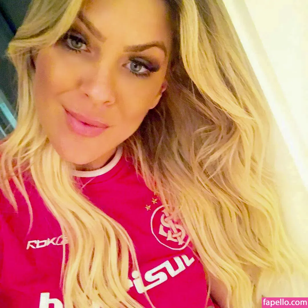 Renata Fan / renatafan Onlyfans Photo Gallery 