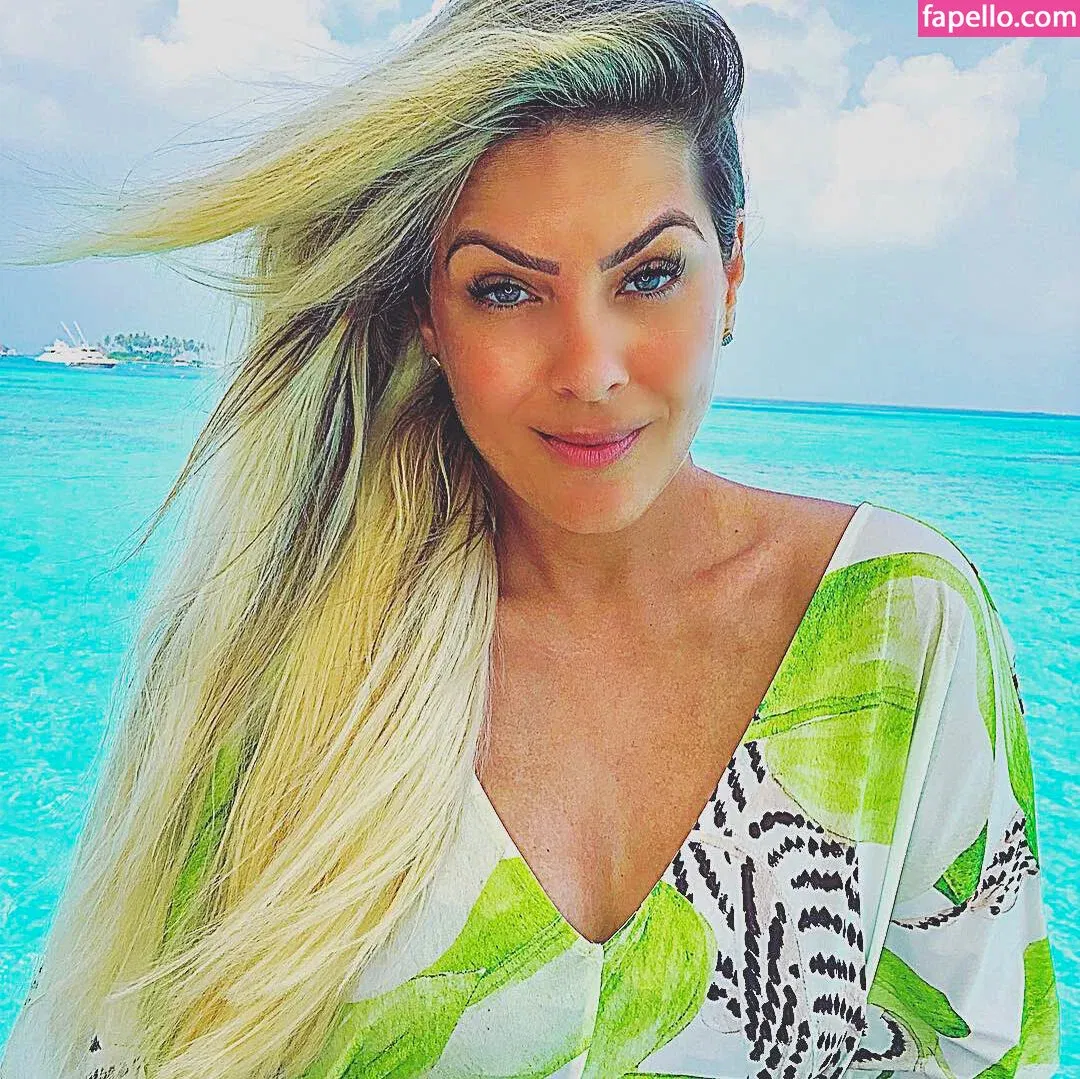 Renata Fan / renatafan Onlyfans Photo Gallery 