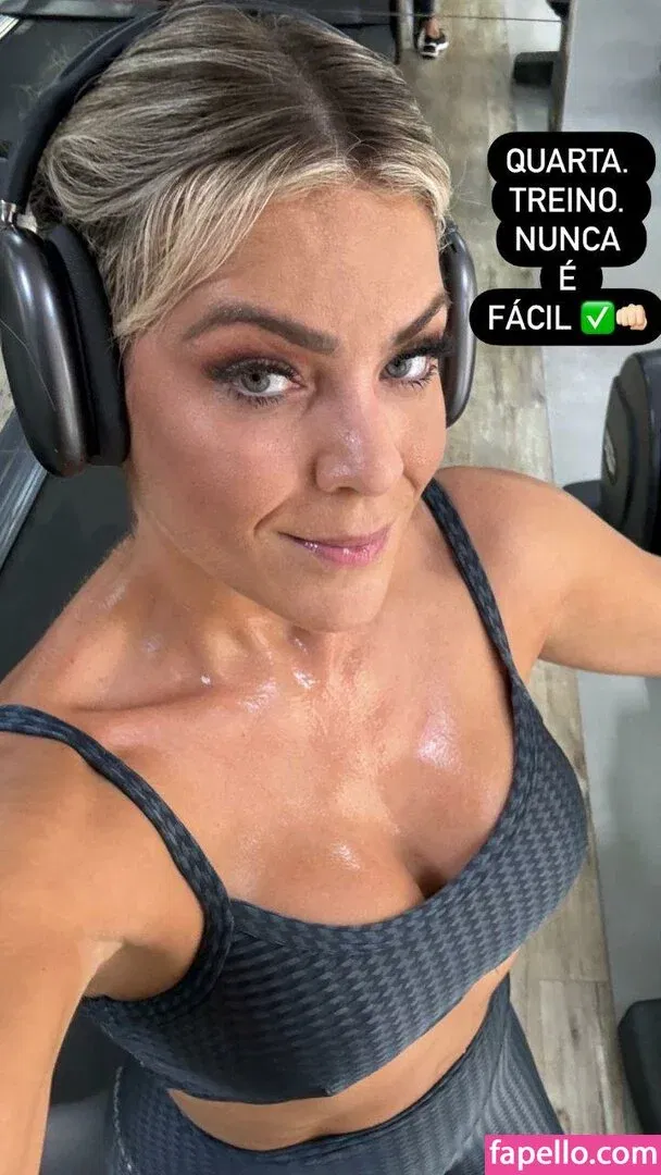 Renata Fan / renatafan Onlyfans Photo Gallery 