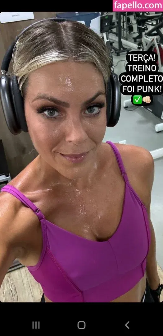 Renata Fan / renatafan Onlyfans Photo Gallery 