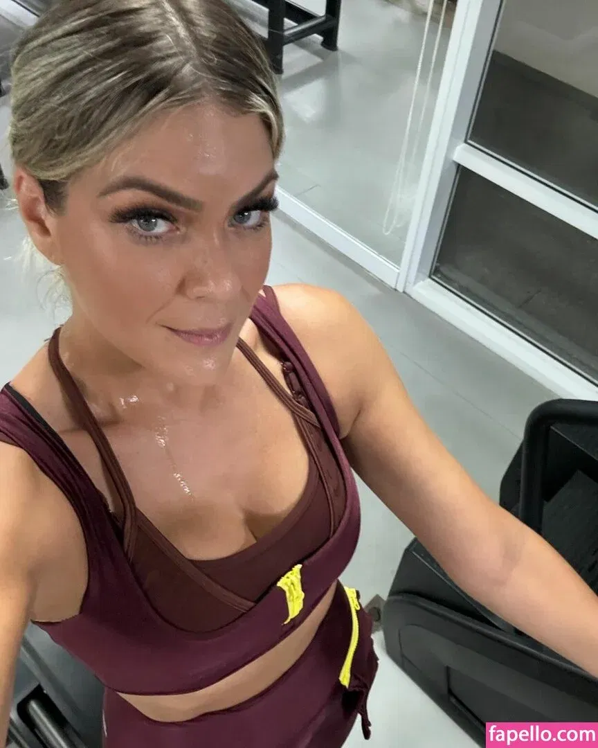 Renata Fan / renatafan Onlyfans Photo Gallery 