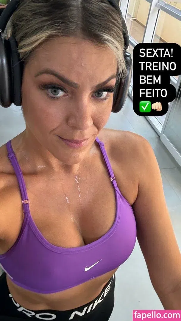 Renata Fan / renatafan Onlyfans Photo Gallery 