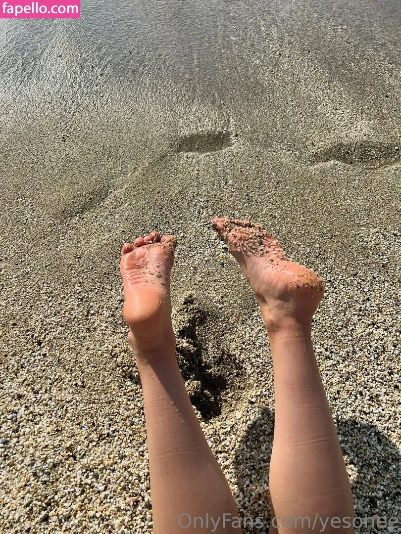 / ariaaback / arialll / yesonee Onlyfans Photo Gallery 