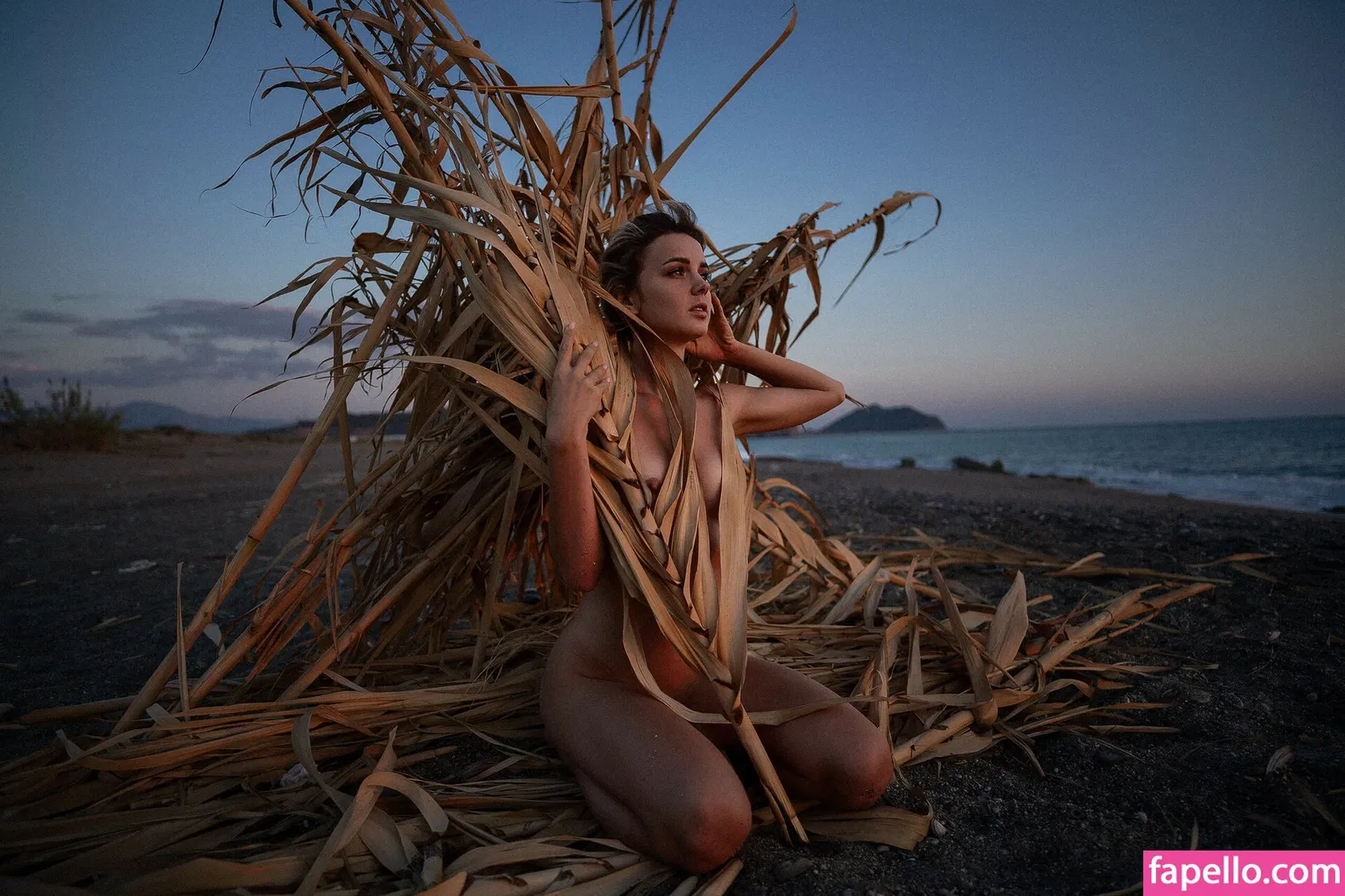 / ariaaback / arialll / yesonee Onlyfans Photo Gallery 