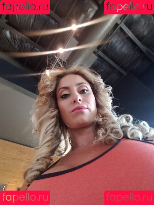 Eva Notty Onlyfans Photo Gallery 