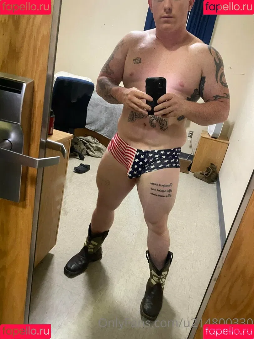 boy_friend / u214800330 Onlyfans Photo Gallery 