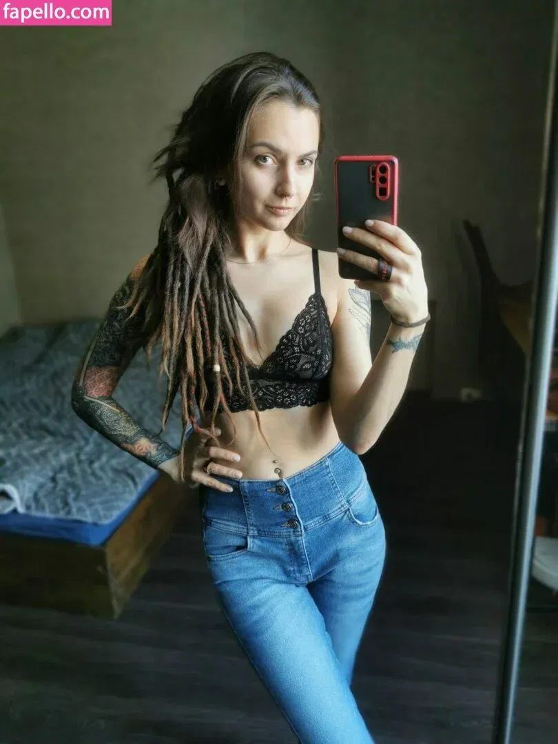 ksush_plush_ / mrscottypisback Onlyfans Photo Gallery 