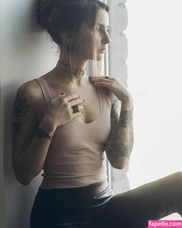 ksush_plush_ / mrscottypisback Onlyfans Photo Gallery 