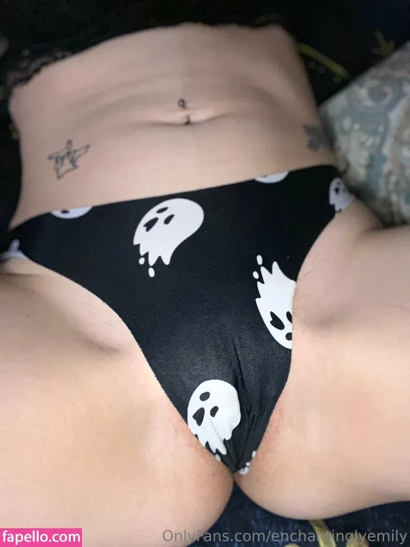enchantinglyemily Onlyfans Photo Gallery 