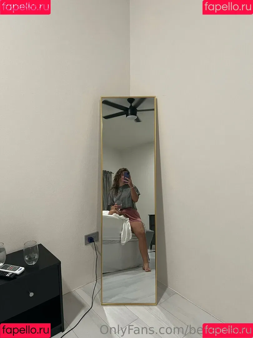 bellecreed / only_belle_creed Onlyfans Photo Gallery 
