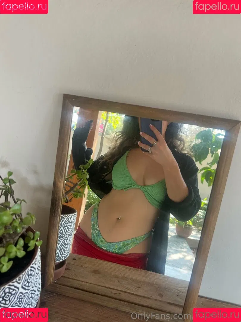 bellecreed / only_belle_creed Onlyfans Photo Gallery 