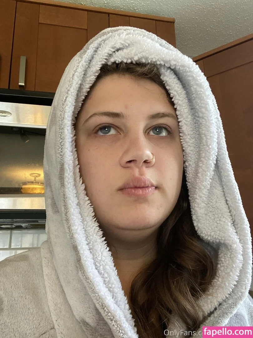 bellecreed / only_belle_creed Onlyfans Photo Gallery 