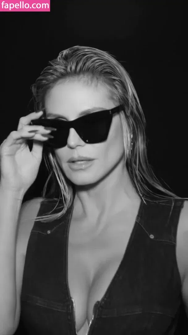 Heidi Klum / heidiklum Onlyfans Photo Gallery 