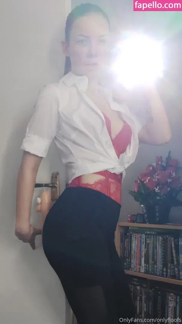 OnlyFloofs / only_floofs Onlyfans Photo Gallery 