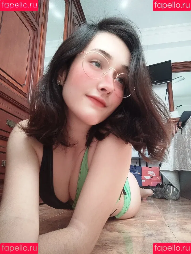 Nyukix / nyukix_ / omgcosplay Onlyfans Photo Gallery 
