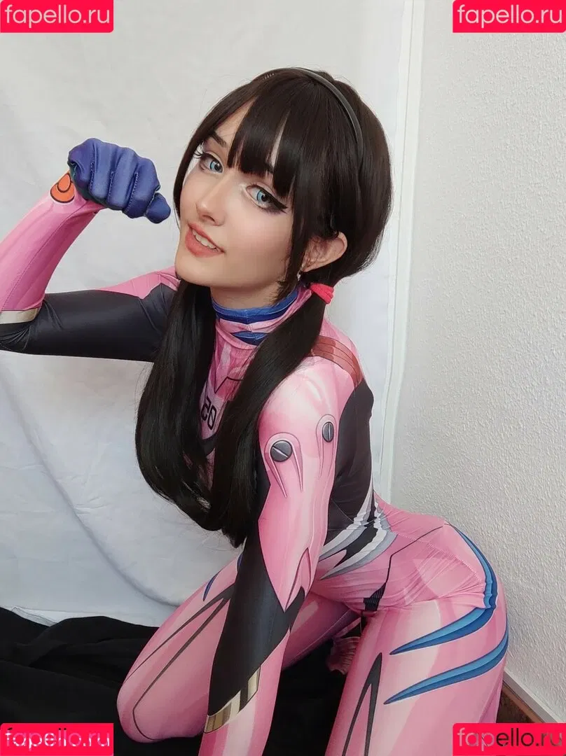 Nyukix / nyukix_ / omgcosplay Onlyfans Photo Gallery 