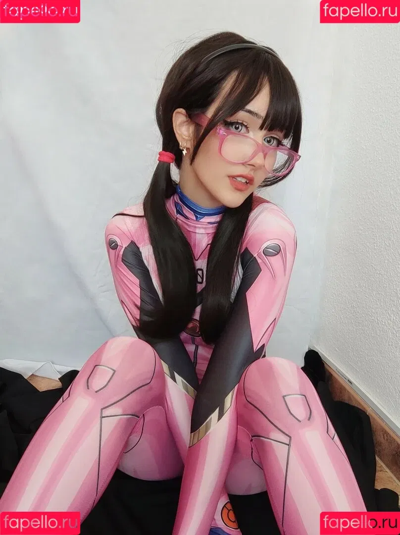 Nyukix / nyukix_ / omgcosplay Onlyfans Photo Gallery 