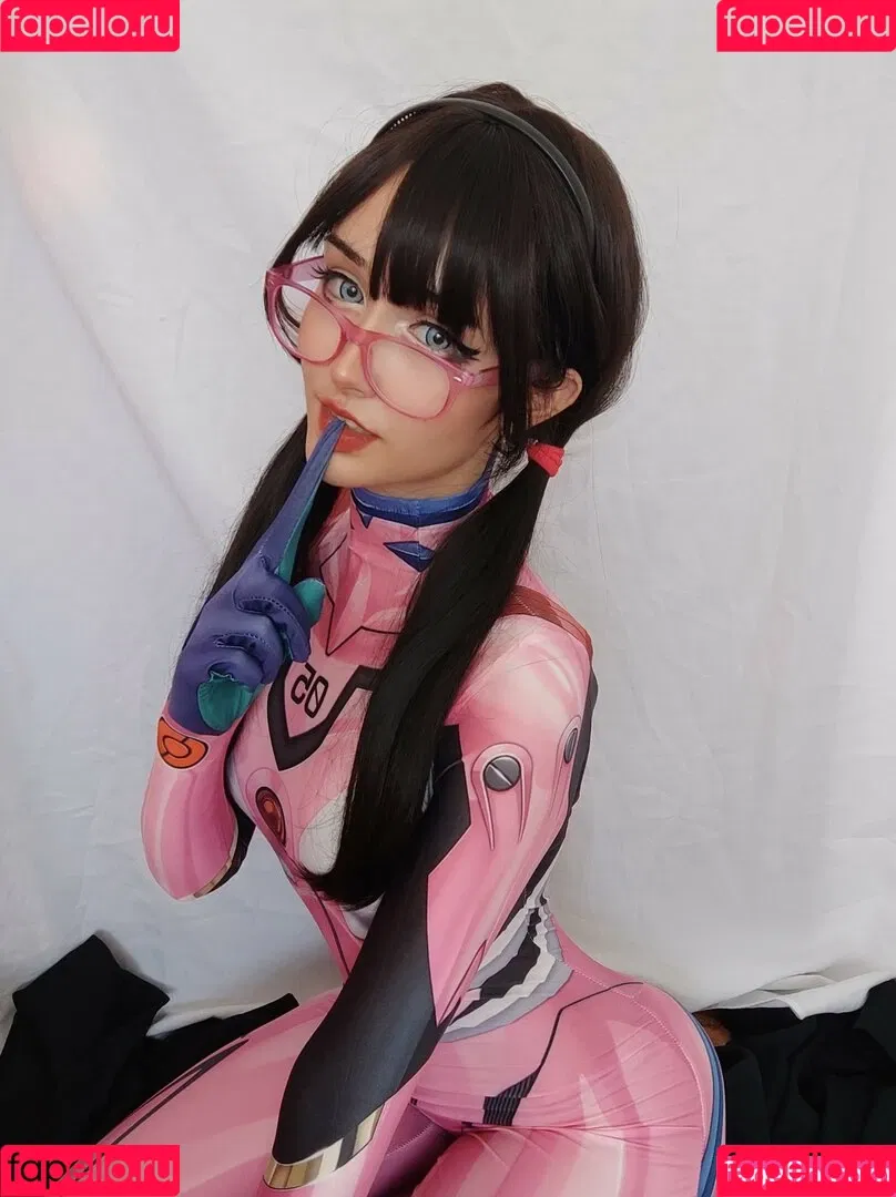 Nyukix / nyukix_ / omgcosplay Onlyfans Photo Gallery 