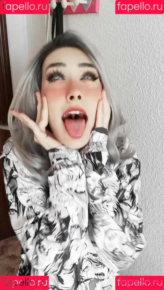 Nyukix / nyukix_ / omgcosplay Onlyfans Photo Gallery 