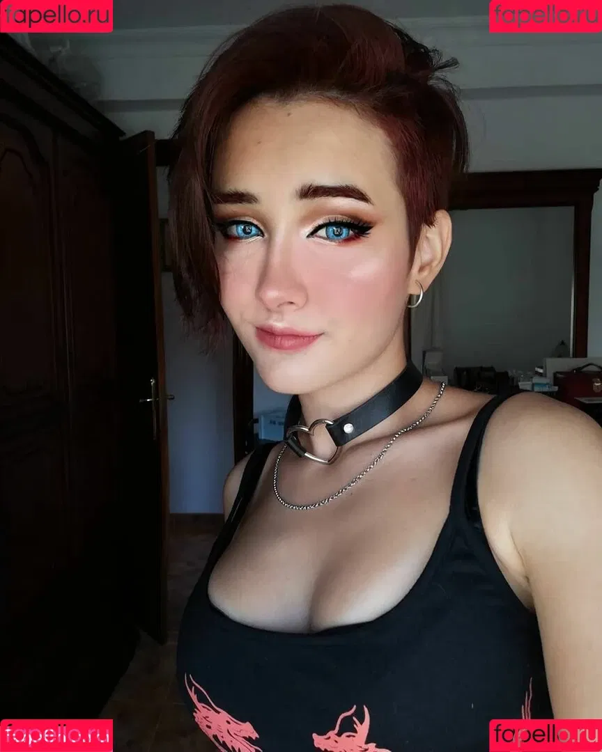 Nyukix / nyukix_ / omgcosplay Onlyfans Photo Gallery 