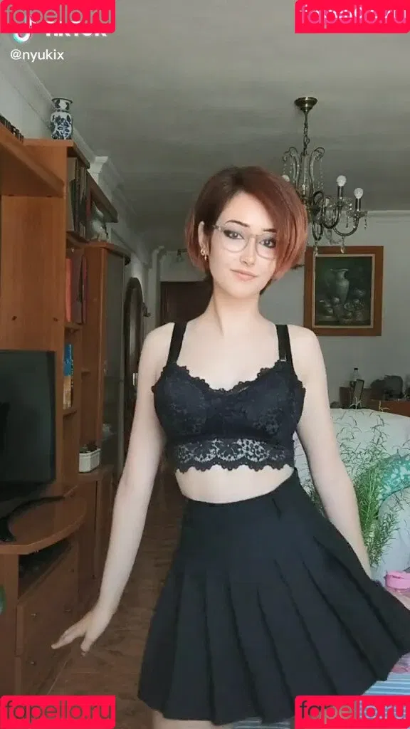 Nyukix / nyukix_ / omgcosplay Onlyfans Photo Gallery 