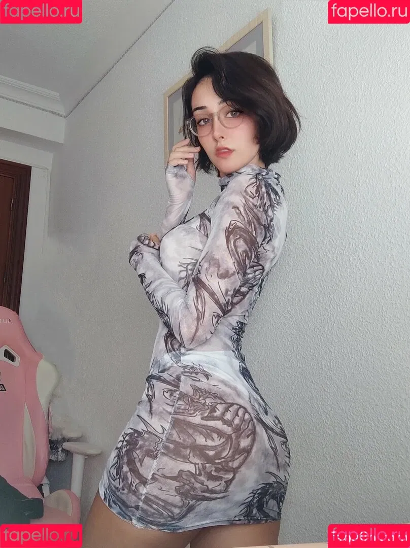 Nyukix / nyukix_ / omgcosplay Onlyfans Photo Gallery 