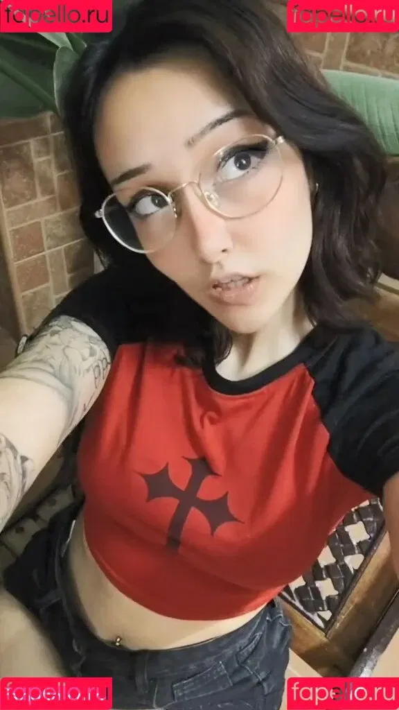 Nyukix / nyukix_ / omgcosplay Onlyfans Photo Gallery 
