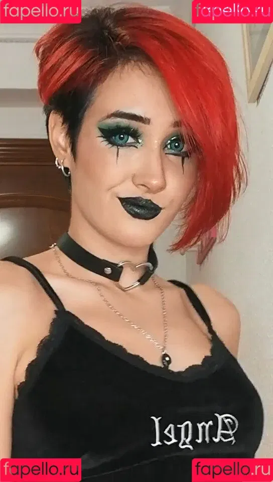 Nyukix / nyukix_ / omgcosplay Onlyfans Photo Gallery 