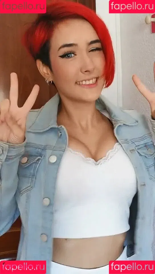 Nyukix / nyukix_ / omgcosplay Onlyfans Photo Gallery 
