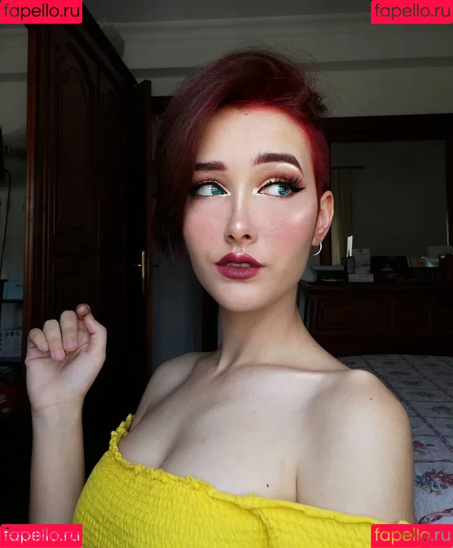 Nyukix / nyukix_ / omgcosplay Onlyfans Photo Gallery 