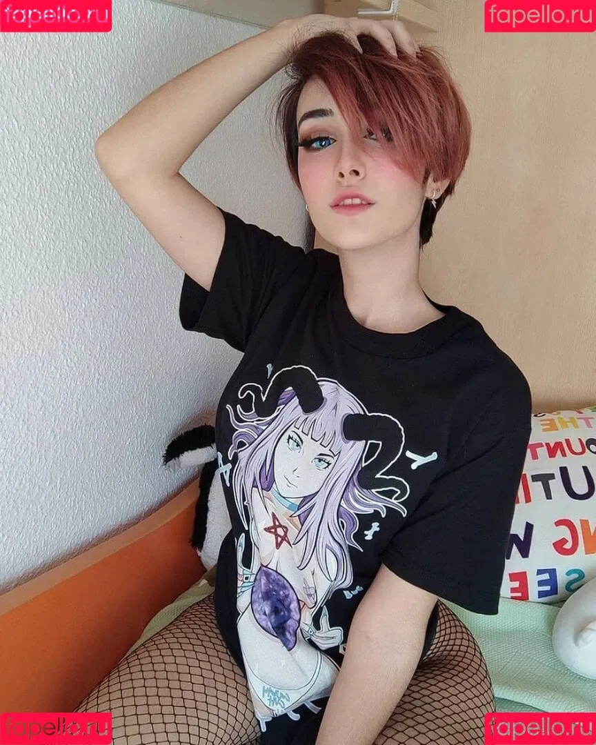 Nyukix / nyukix_ / omgcosplay Onlyfans Photo Gallery 