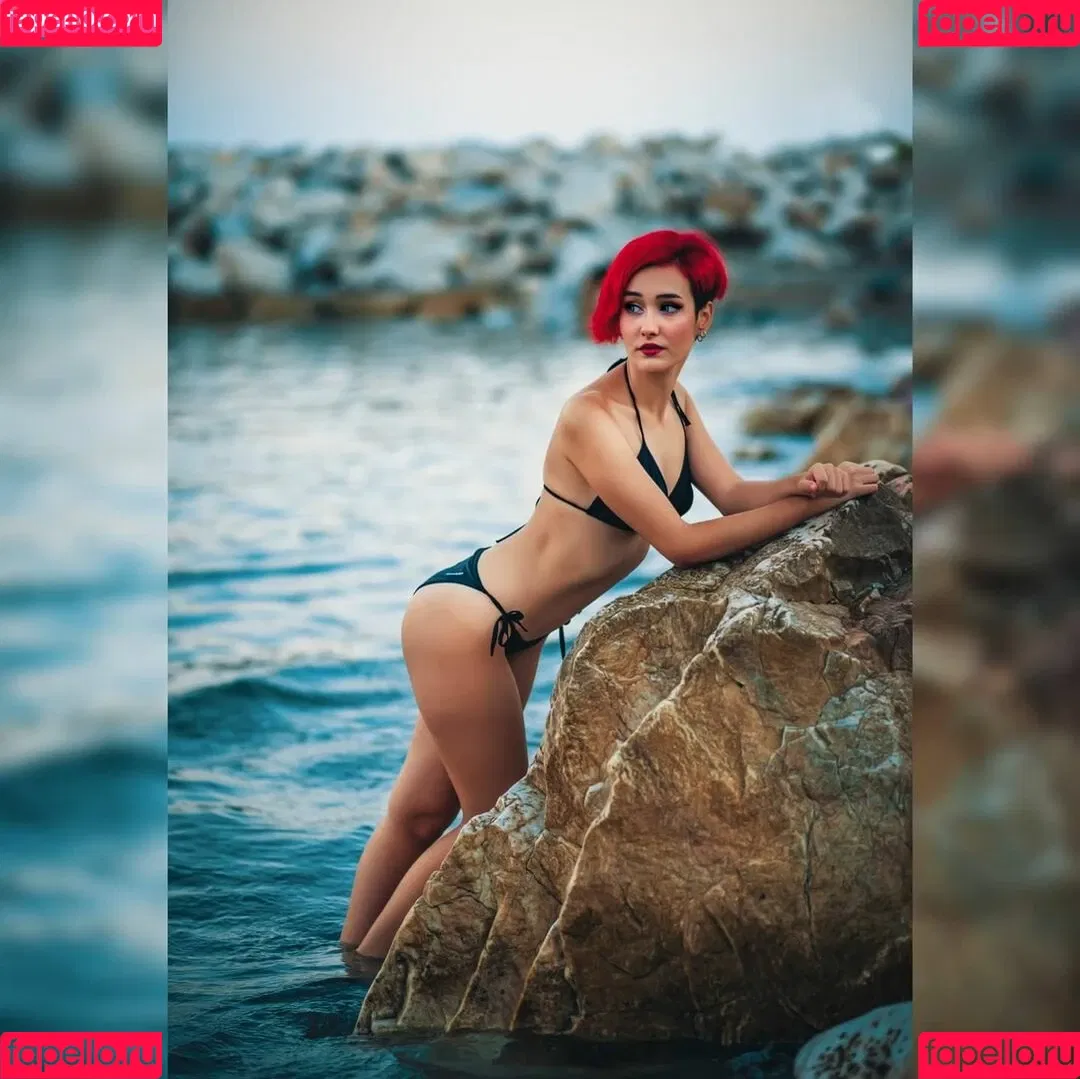 Nyukix / nyukix_ / omgcosplay Onlyfans Photo Gallery 