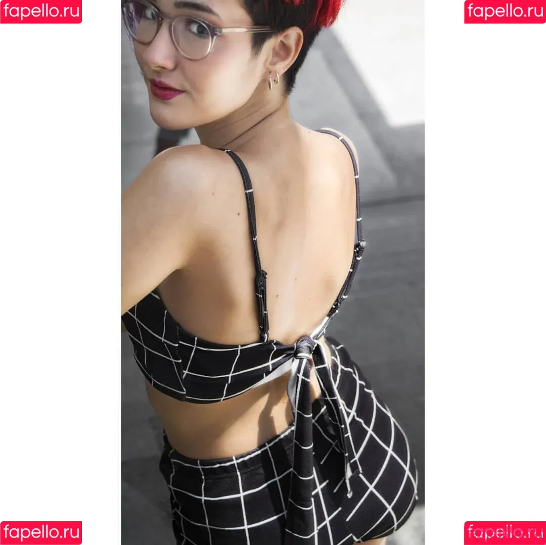 Nyukix / nyukix_ / omgcosplay Onlyfans Photo Gallery 