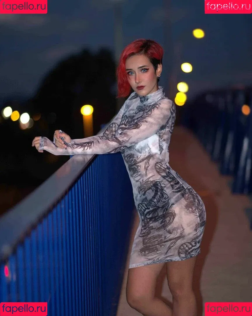 Nyukix / nyukix_ / omgcosplay Onlyfans Photo Gallery 