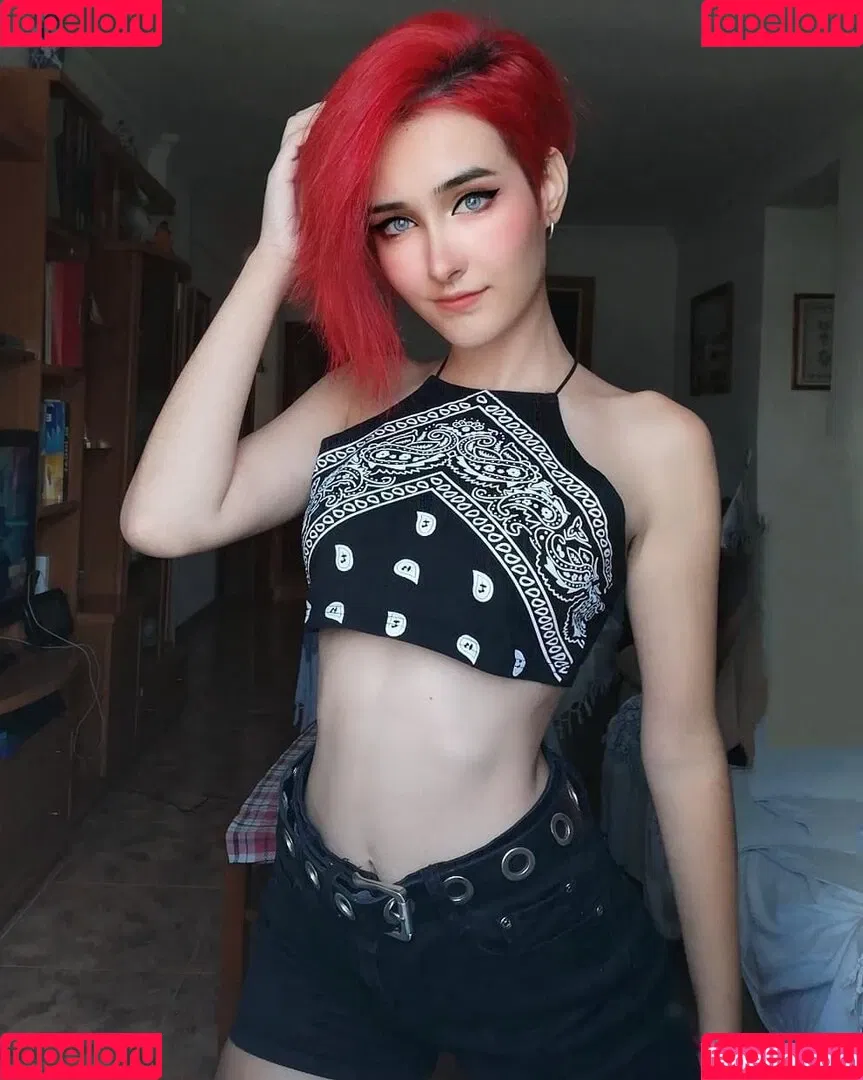 Nyukix / nyukix_ / omgcosplay Onlyfans Photo Gallery 