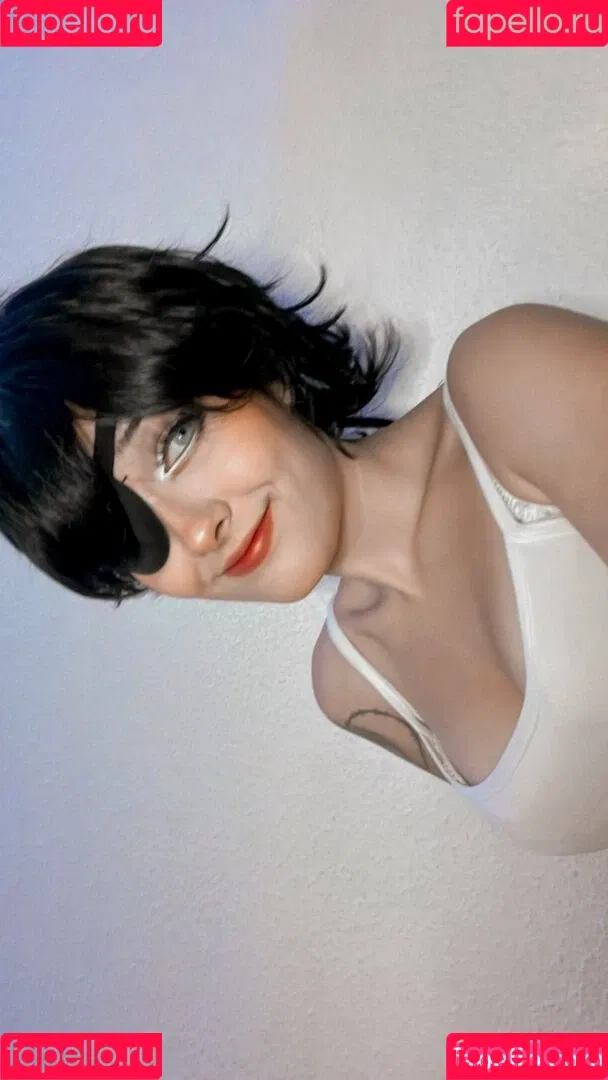 Nyukix / nyukix_ / omgcosplay Onlyfans Photo Gallery 