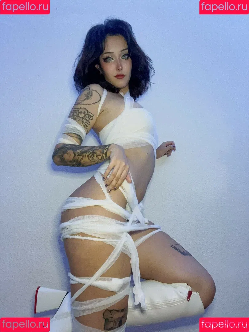 Nyukix / nyukix_ / omgcosplay Onlyfans Photo Gallery 